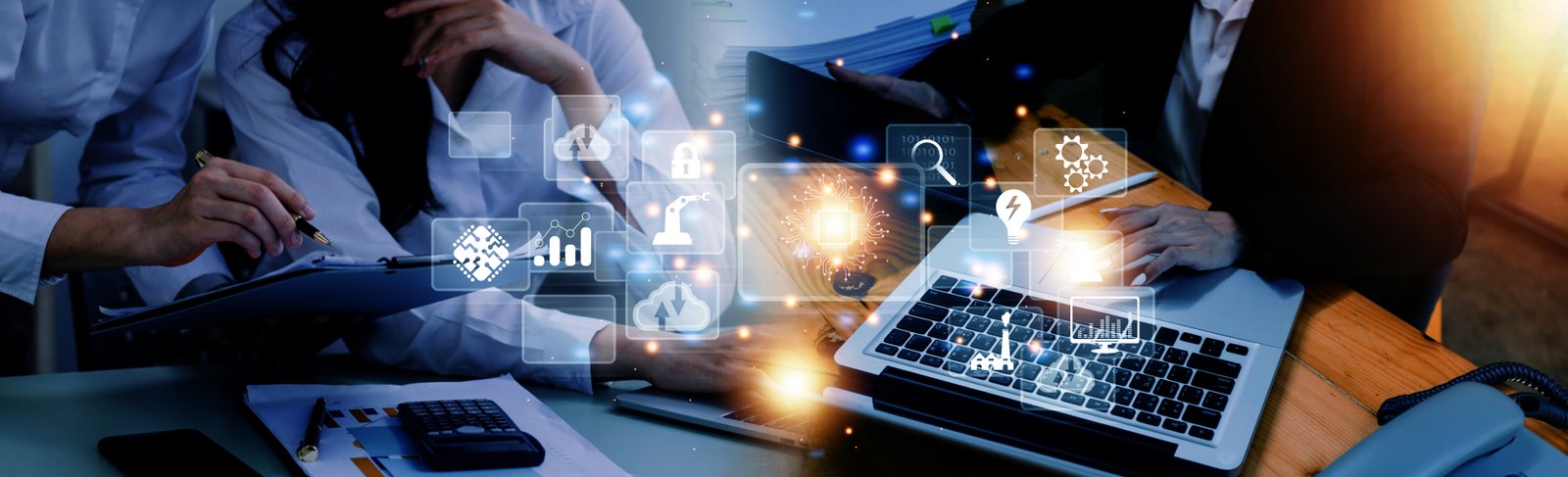 مشهد تقني يعكس خدمات المنصة الإعلامية والإعلانية